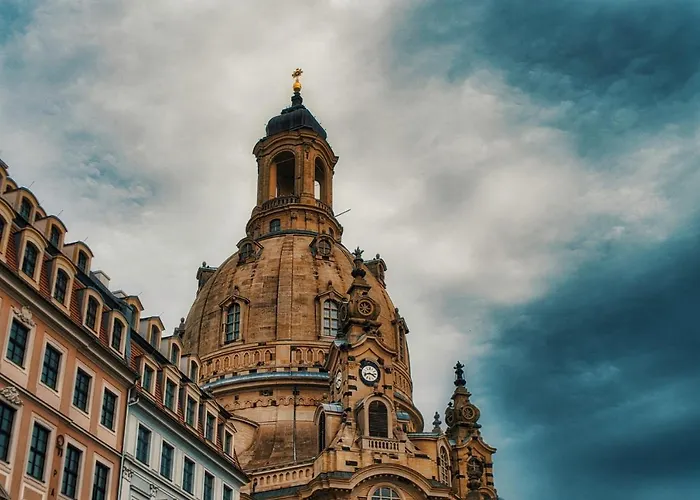 *neu* 2 Zi, Offene Kueche, Balkon * Pirna